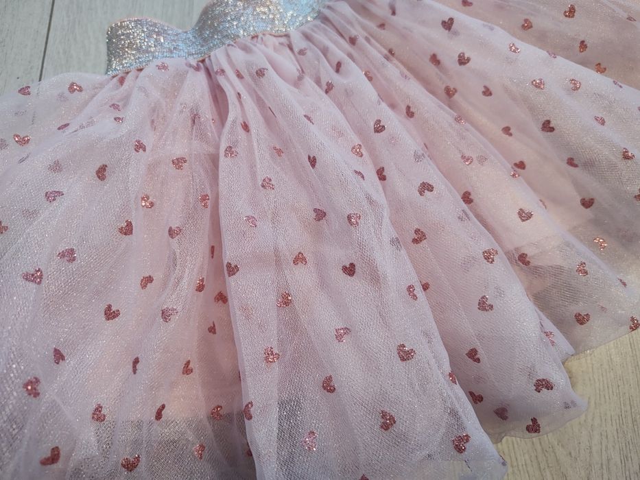 Детска розова пола от тюл