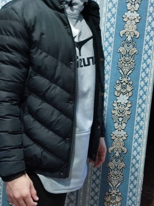 Продам куртку осеннюю