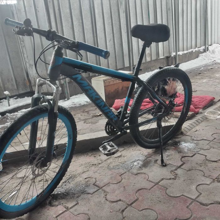 Срочно продам велосипед makinar на ходу в хорошем состояний