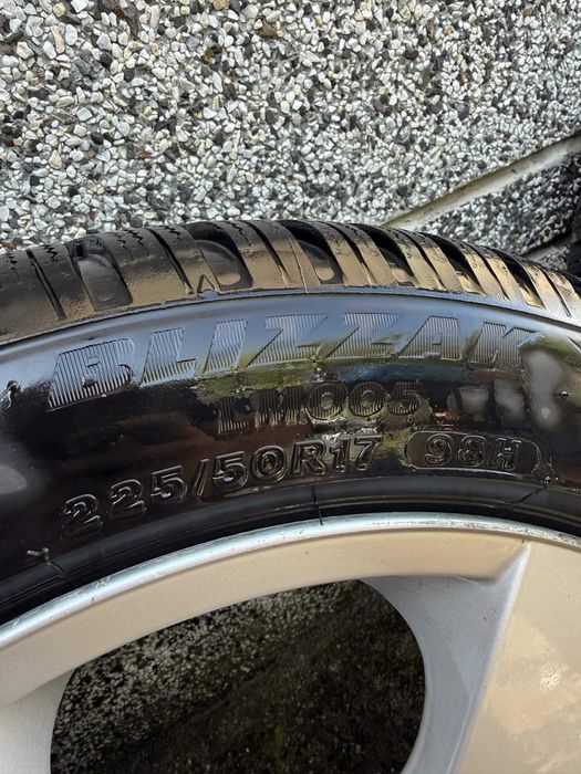 Зимни гуми Bridgestone с джанти