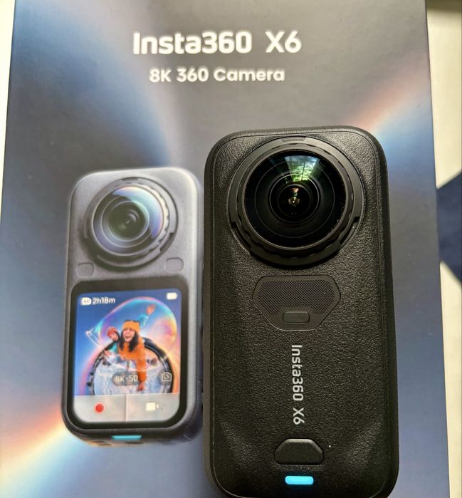 Insta360 X6 Essentials Bundle + MicroSDXC 256GB V30