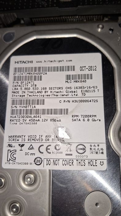 Vind kit intel i3 7100  8gb ddr4 hdd 3tb  cum se vede in poze