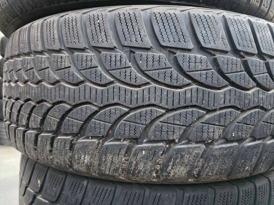4бр Зимни гуми 225 55 17 - Bridgestone и Pirelli
