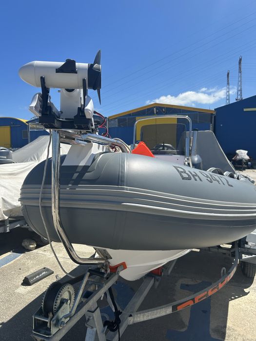 Лодка Rib 430 морски