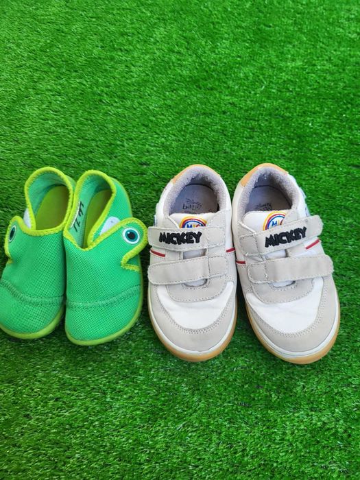 Детски обувки боси  и маратонки Адидас и др номер 23-25