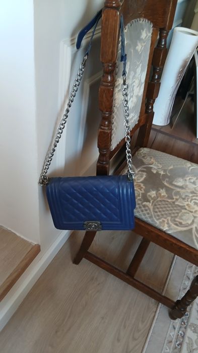 Сумка за 2000 тенге