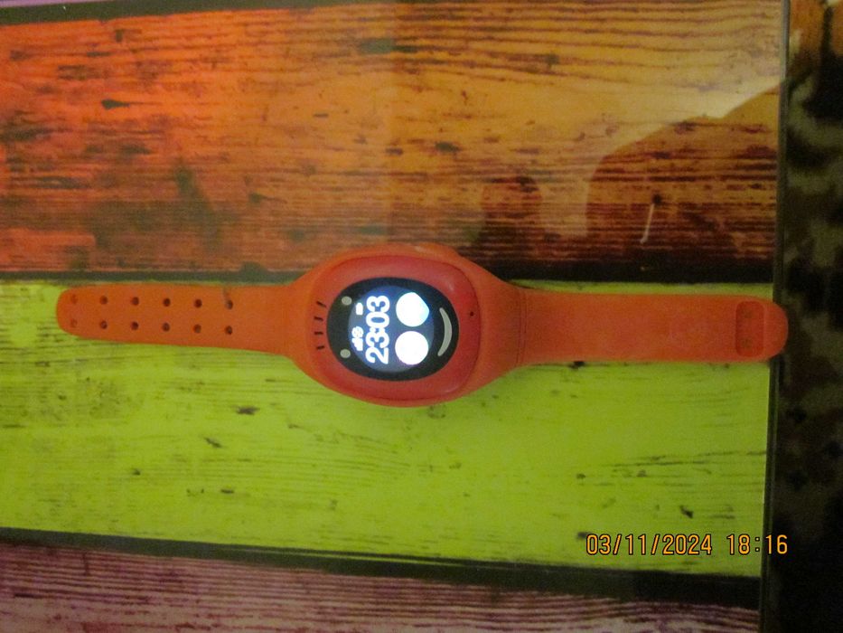 Vand Ceas Smartwatch copii MyKi, GPS, touch, Rosu/Galben