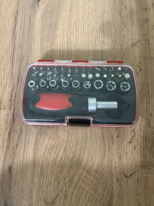 Продам набор отверток