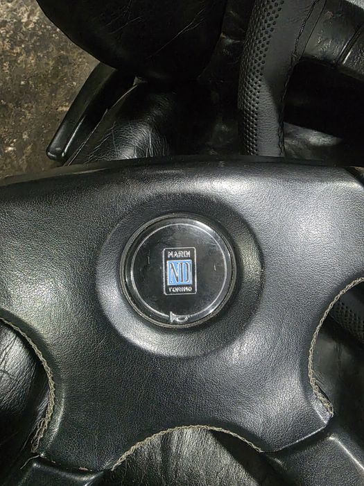 Руль Бмв е34  под гайку