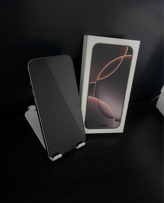 iPhone 16 Pro Max • 256 GB • Desert Titanium Baterie 100%