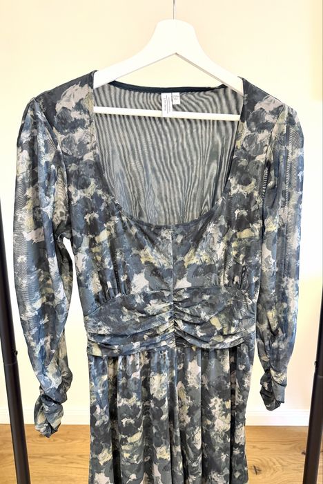 &Other stories флорална рокля