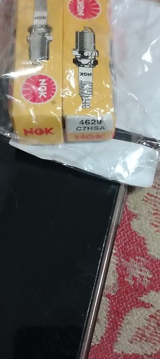 Продам свечи зажигания