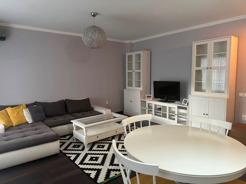 Apartament de închiriat