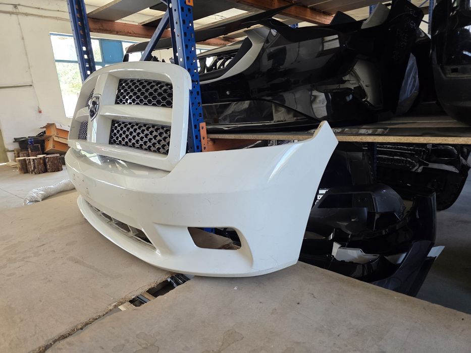 Dodge RAM 1500 предна броня и решетка 09-12