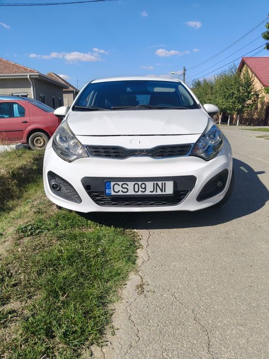 Vand KIA Rio an 2016