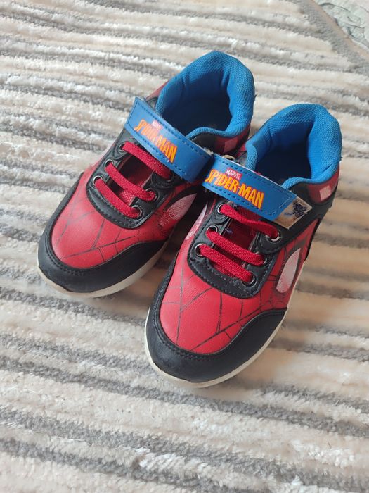 Кроссовки 31 размер Турция