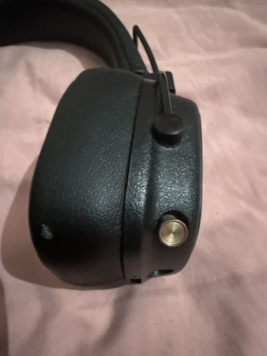 наушник Marshall lV