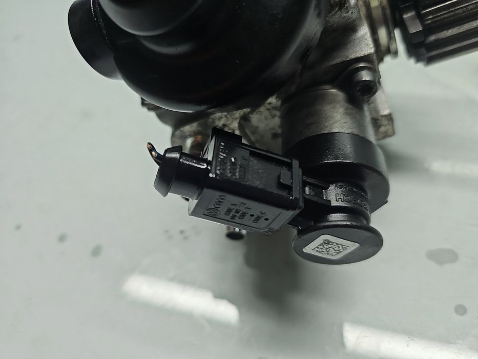 Pompa inalta presiune AUDI A4 (8K2, B8) [Fabr 2008-2015] 03L130755, 04