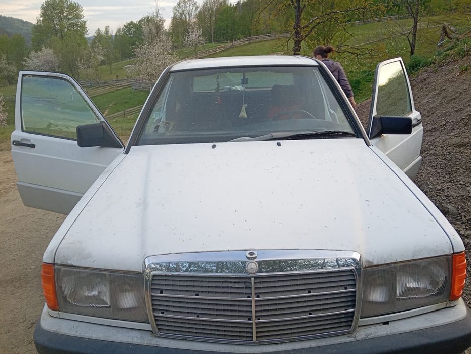 MERCEDES-BENZ 190 1991 — imagine 2