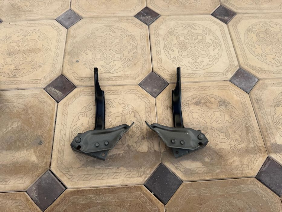 Запчасти на Ланд Крузер 200