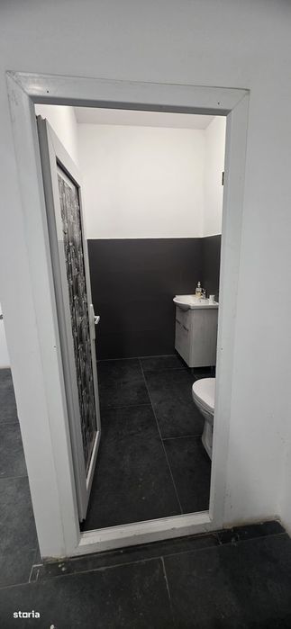 Spatii comerciale de diferite dimensiuni