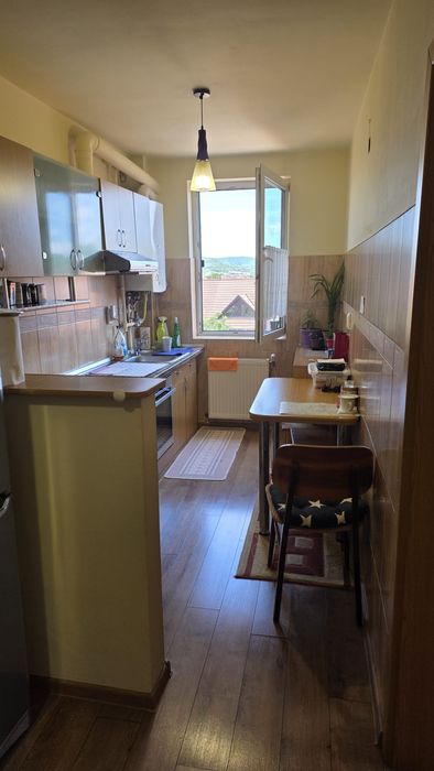 Apartament 2 camere de inchiriat - 60 mp - Lupeni - Lazaret