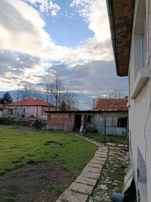Къща в село Ясно поле
