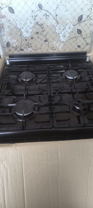 Ferre газ плитаси сотилади янги