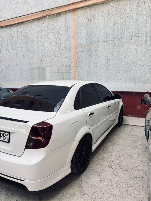 Продаётся LASETTI 1.8