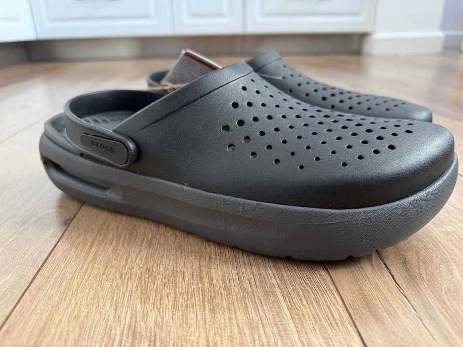 Crocs M11 44-45 barbati InMotion Clog papuci sandale Lite Ride