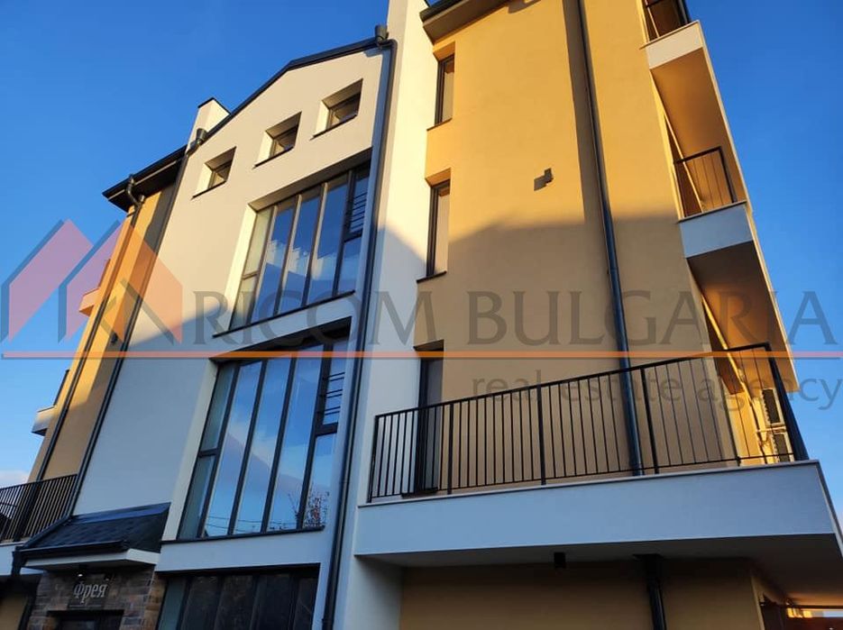 Продава се Двустаен апартамент в Варна, Виница - 59 кв.м за 1780 €/кв.м - Снимка #1