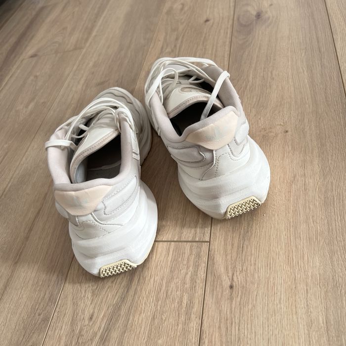 Маратонки Adidas 40 номер