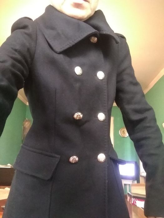 Продается плащ и пальто женские