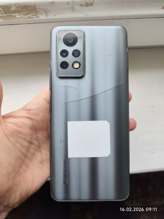 Продам INFINIX NOTE 11 pro 8/128. Состояние хорошое. Комплект.