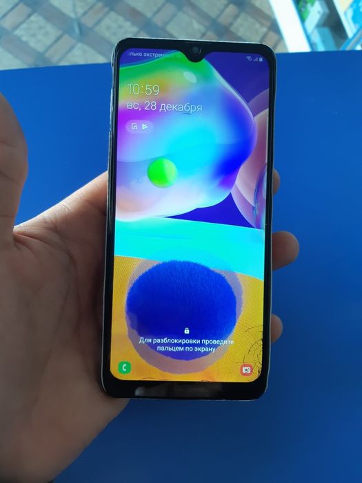 Samsung.  A 31.    64/4