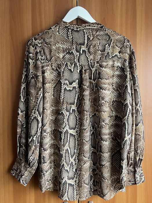 Bluza fina, subtire si eleganta imprimeu crocodil Mango