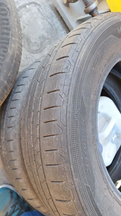 Set 4 anvelope Continental si Hankook 215 65 R17 vara dot 2024 si 2021