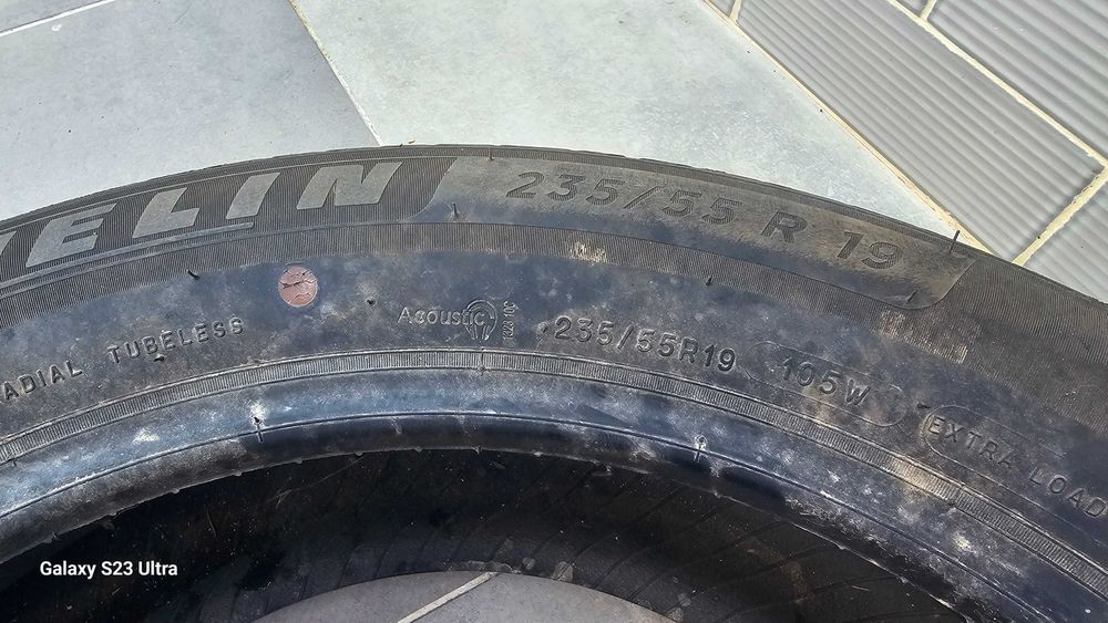 Vand 4 anvelope de iarna Vredestein 235/ 55/ R19 si o anvelopa de vara Michelin Primacy 4, 235/ 55 R19