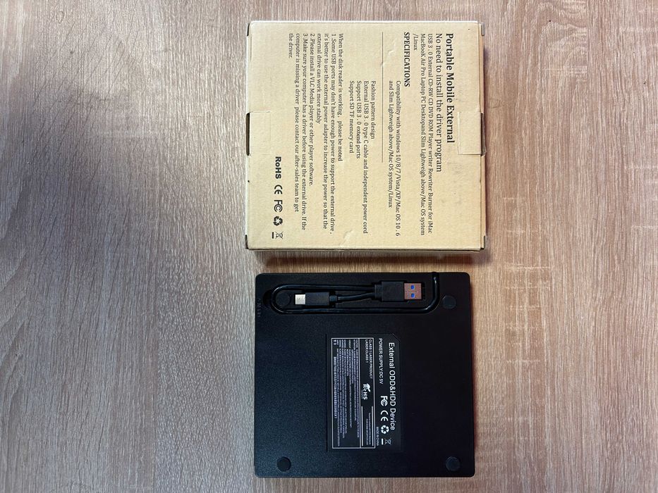 Външно DVD/CD устройство 3-в-1 с USB 3.0, Type-C , (SD/TF)