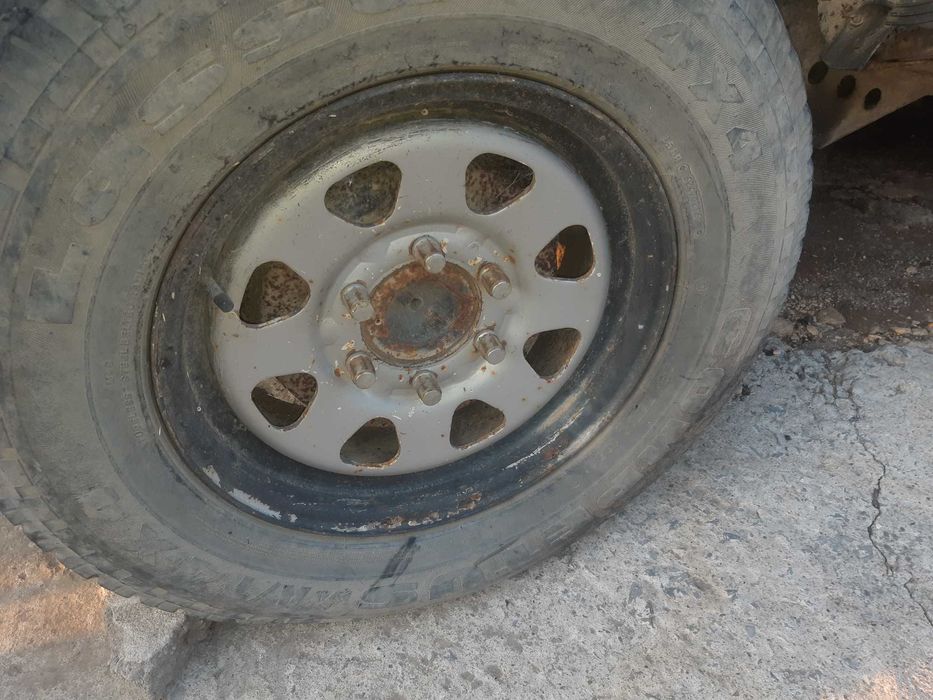 Крикове ,ключове и джанти  за Автомобил,Ван,Джип