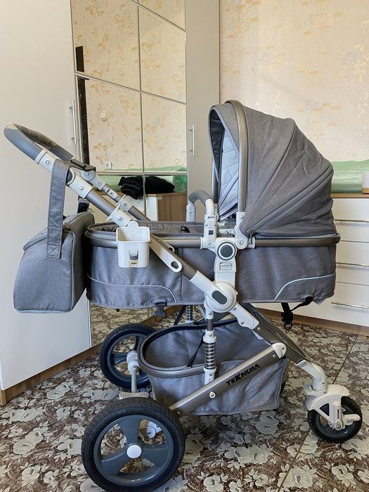 Продам коляску Teknum трансформер 2в1
