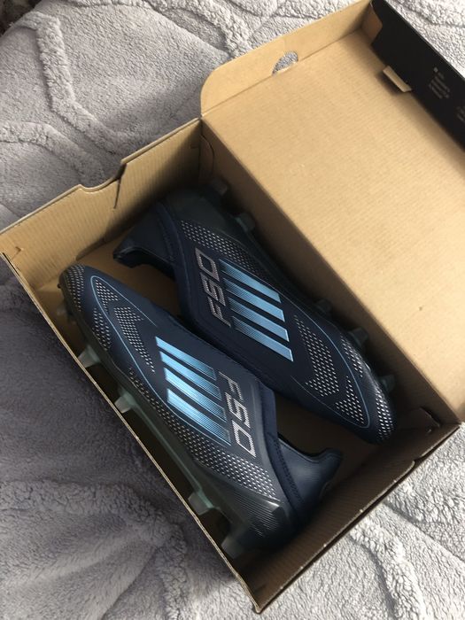 Бутонки f50 сини НОВИ!