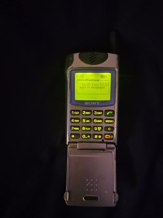 Sony CMD z5 ( decodat, baterie refacuta)