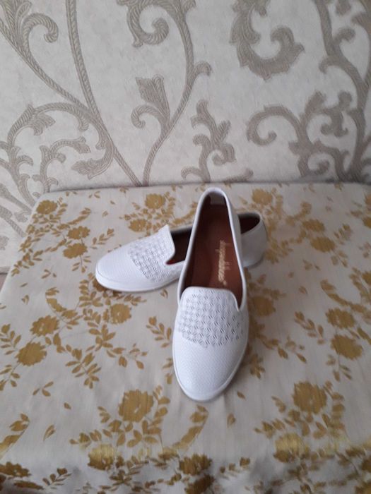 Продам  обувь (Турция) размер 36.