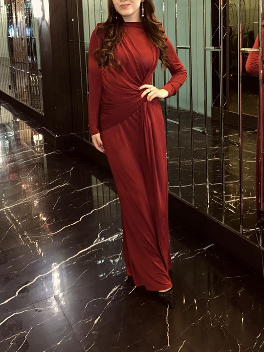 Платье размер М(44)