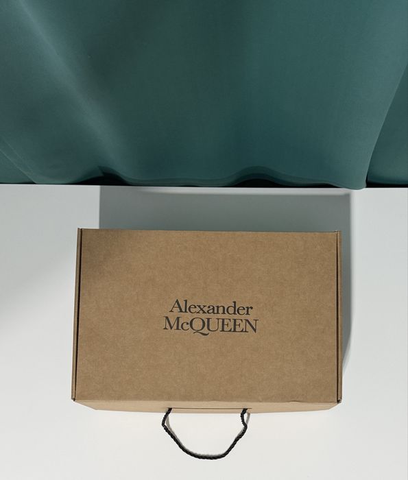 Alexander Mqueen