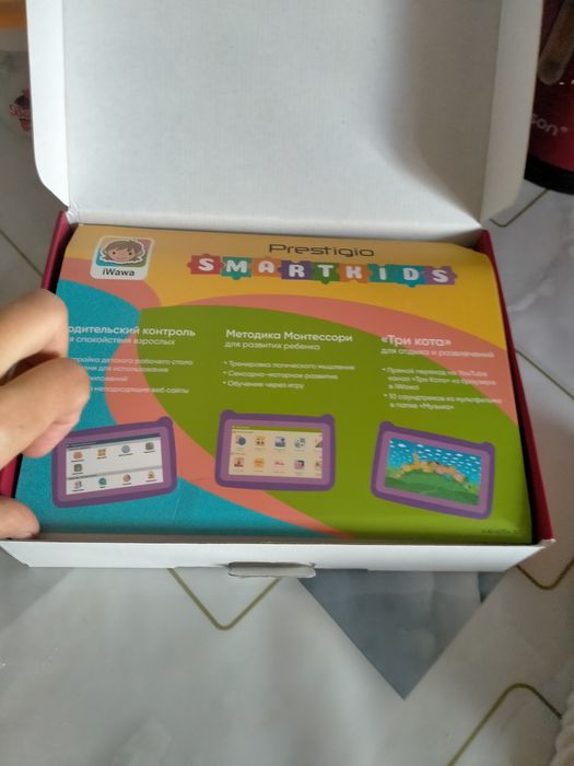 Планшеты  и телефоны