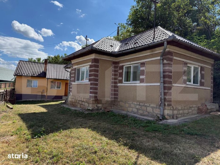 Casa individuala Izvorul Crisului, teren 1800 mp