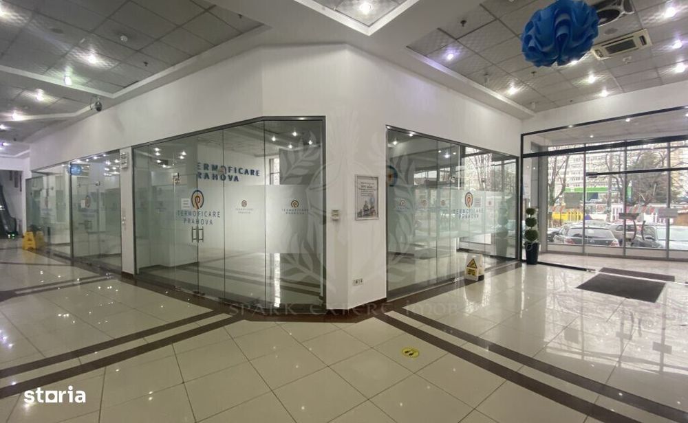 Spatii Comerciale /Birouri//Clinica// West Mall