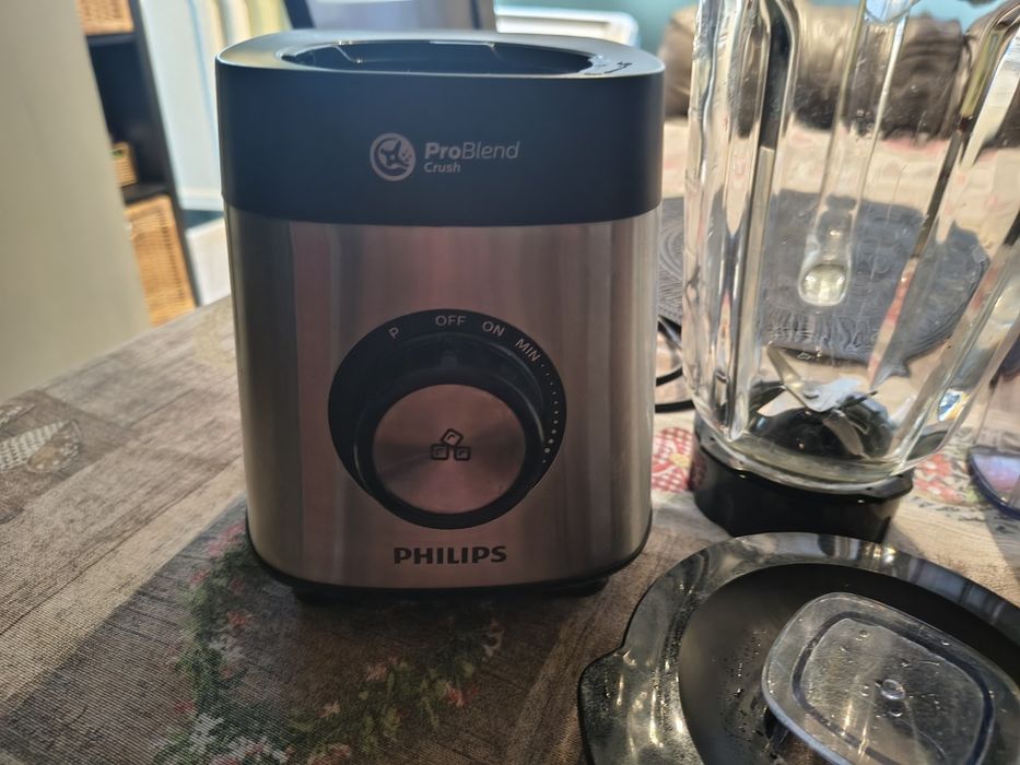 Нов Блендер Philips